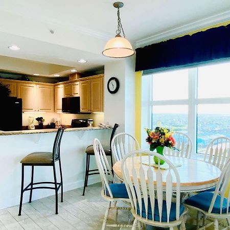 Crystal Shores 1301 By Albvr - Beautiful Beachfront Corner Condo With Gorgeous Views! Галф Шорс Екстериор снимка