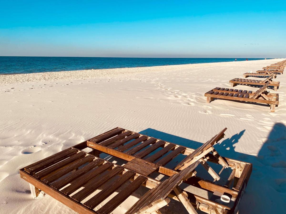 Crystal Shores 1301 By Albvr - Beautiful Beachfront Corner Condo With Gorgeous Views! Галф Шорс Екстериор снимка
